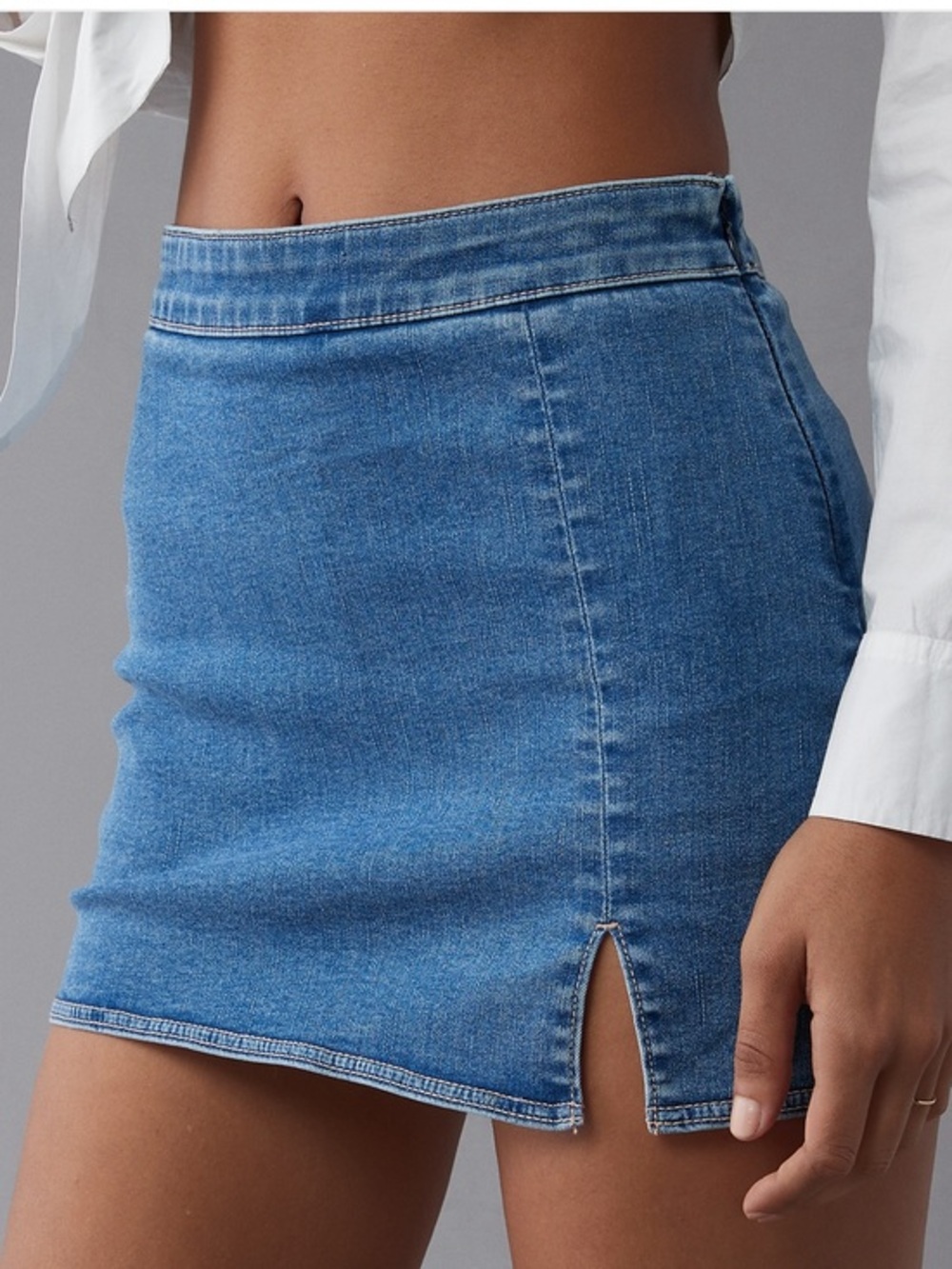 NWT AE High Rise Blue Denim Mini Skirt with Front Slit